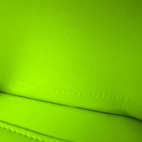 BALENCIAGA Cash Pouch with Card Holder Neon Yellow OS NEW - Picture 6 of 8